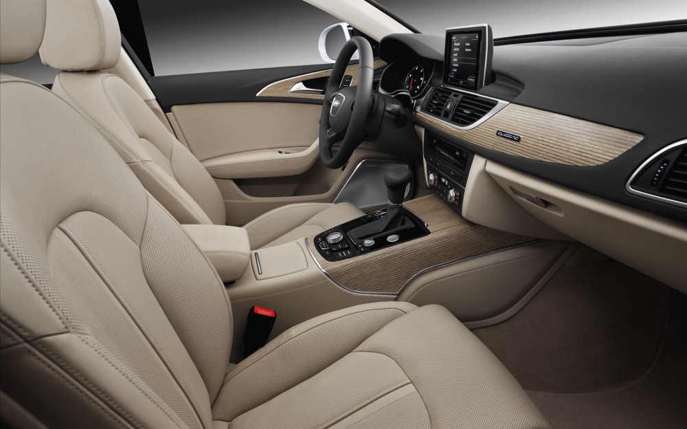奥迪A6旅行车2012（Audi A6 Avant 2012)