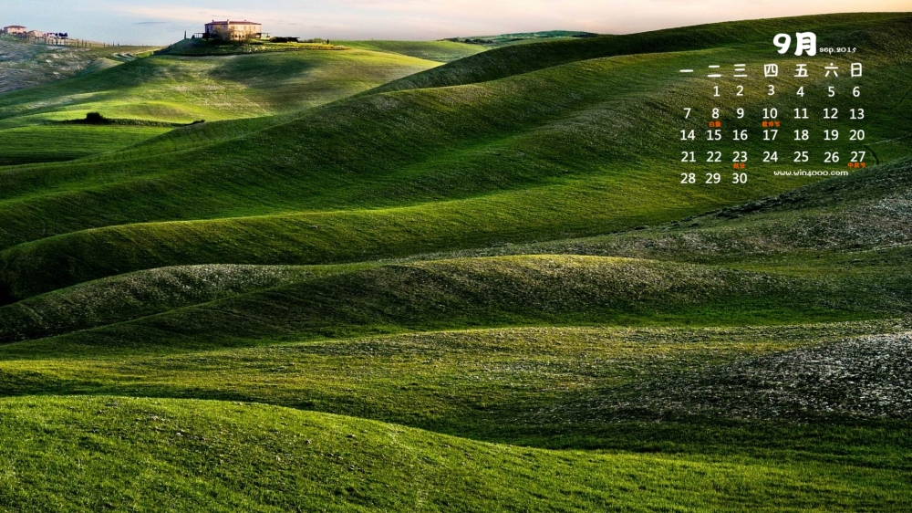 2015年9月日历意大利托斯卡纳草原风景图片2下载