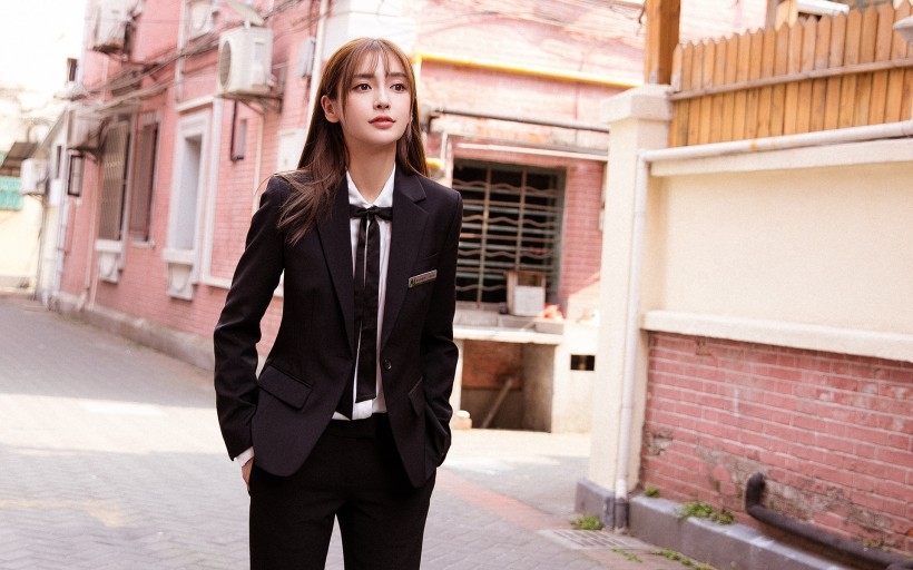 angelababy时尚街拍桌面壁纸