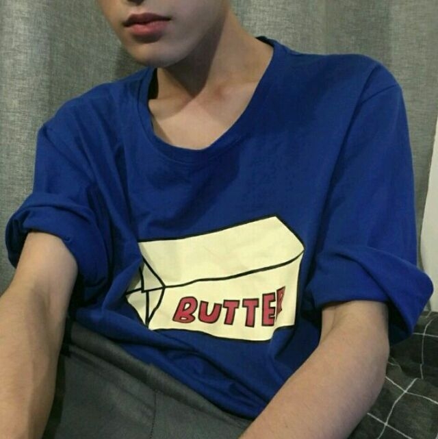 可惜你我山南水北想抱抱你也没有机会