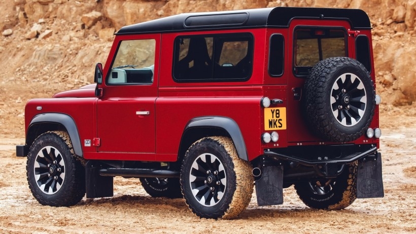 2018 Land Rover Defender Works V8路虎限量款汽车桌面壁纸