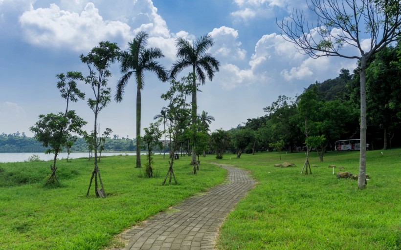 湛江湖光岩自然风景桌面壁纸