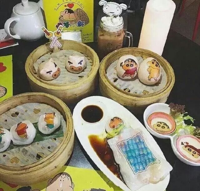 蜡笔小新主题餐厅美食图片