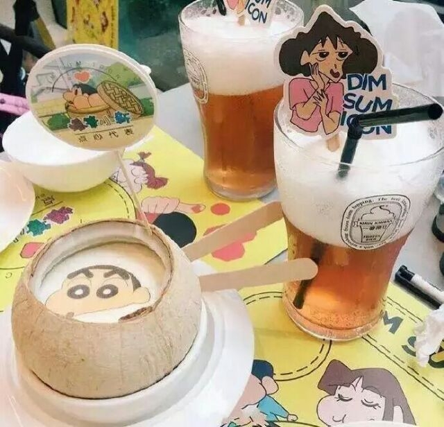 蜡笔小新主题餐厅美食图片