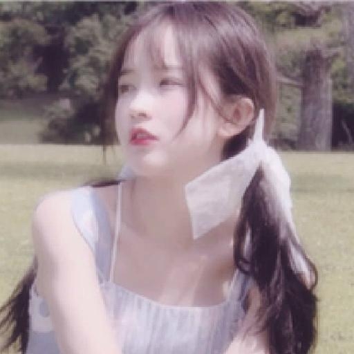 粉色的的少女心卡通书包QQ头像