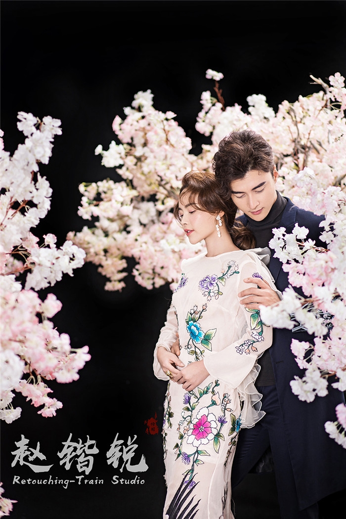 花相恋旗袍礼服婚纱照