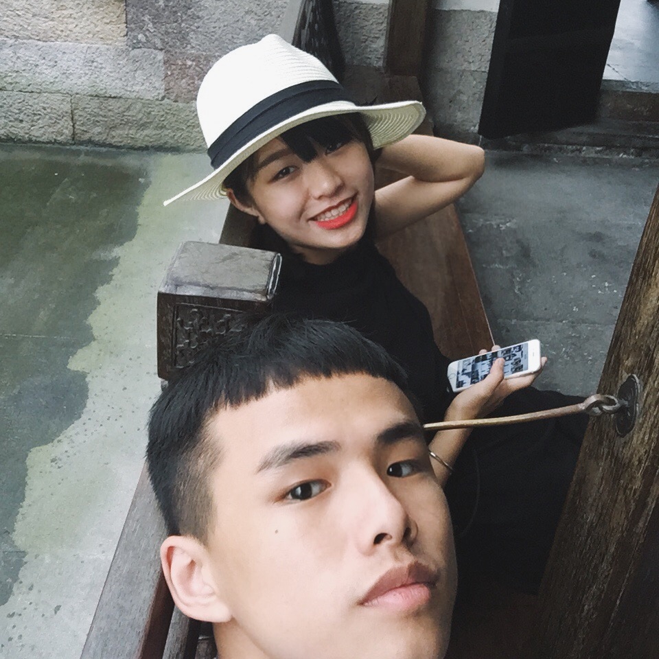 网红艾克里里可爱写真图片