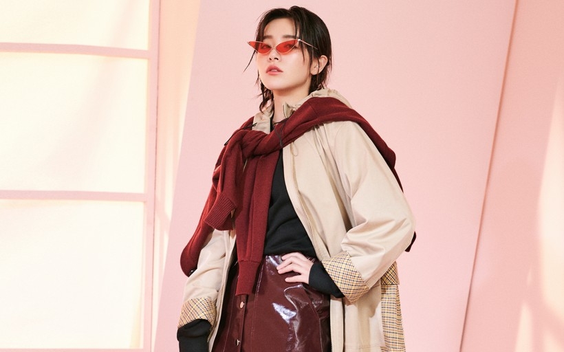 美女阚清子桌面壁纸