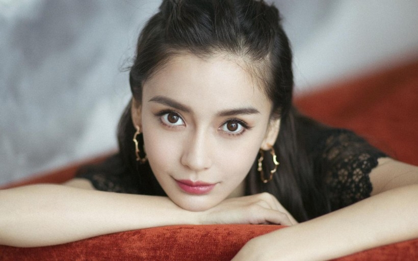 美女明星Angelababy蕾丝黑纱性感写真高清电脑桌面壁纸