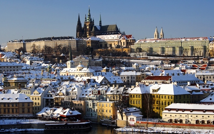 冬季的捷克风景壁纸图片