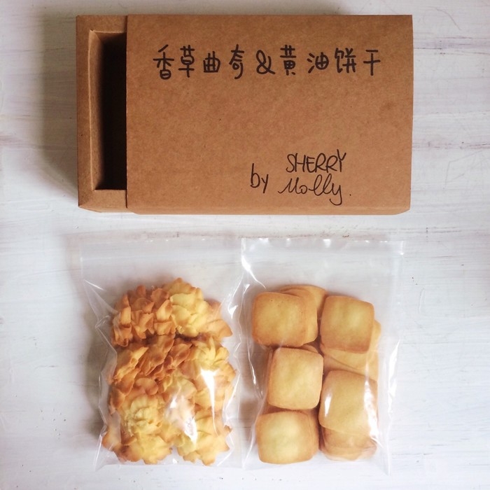 好吃的奶油可可面包