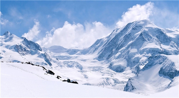 唯美的世界各地雪景图片