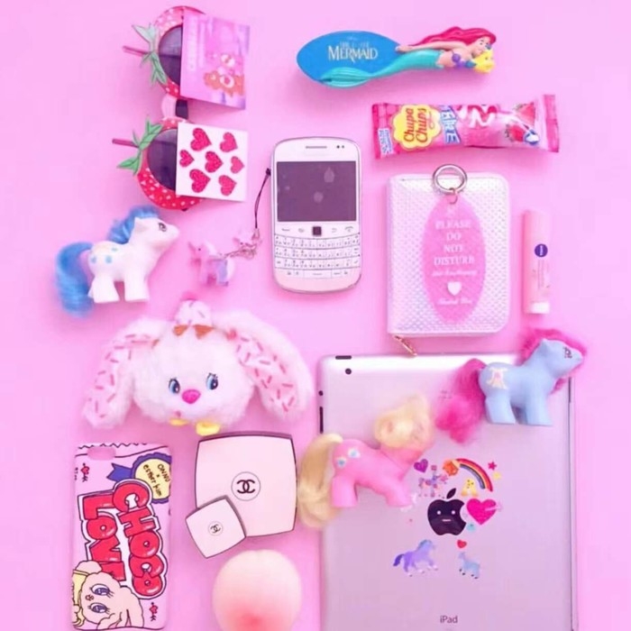 可爱粉嫩的美少女闺房图片