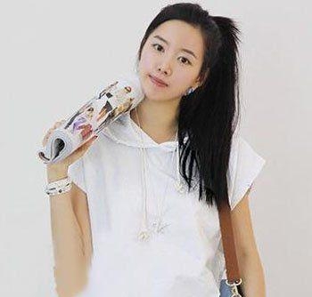 12种适合长发女生的发型图片大全