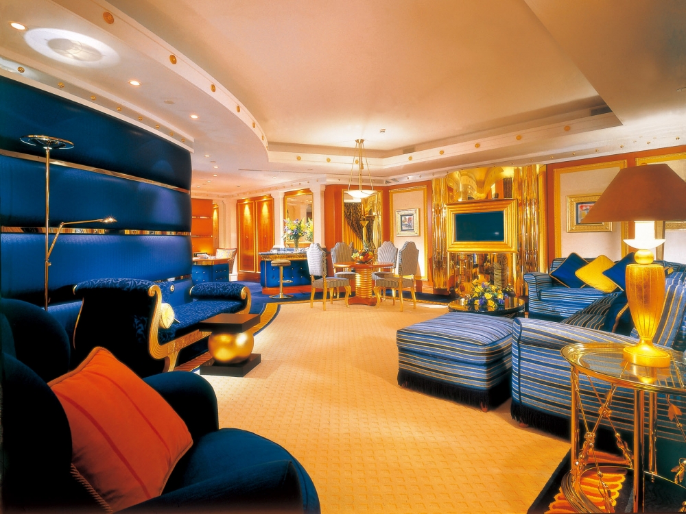 迪拜帆船酒店内景高清桌面壁纸