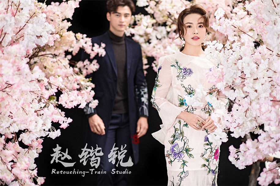 花相恋旗袍礼服婚纱照