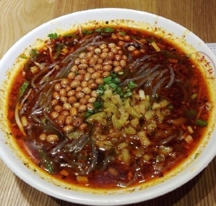 美食图片之美味的酸辣粉