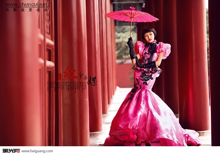 太庙-红伞为媒创意婚纱照