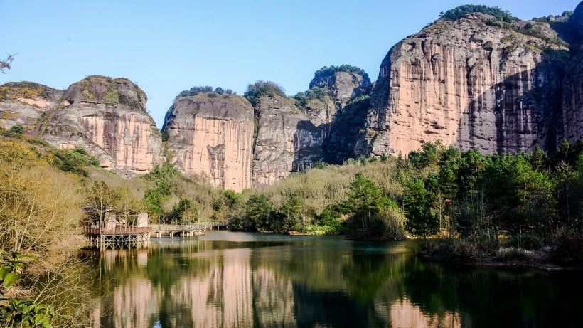 江西龙虎山靓丽风景壁纸图片