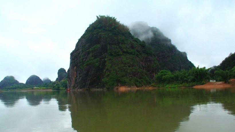 江西龙虎山靓丽风景壁纸图片