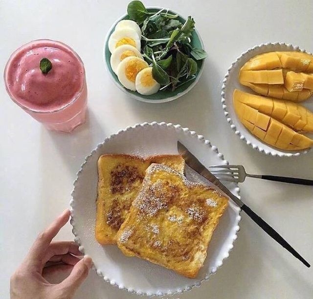 营养又健康的低脂早餐美食图片