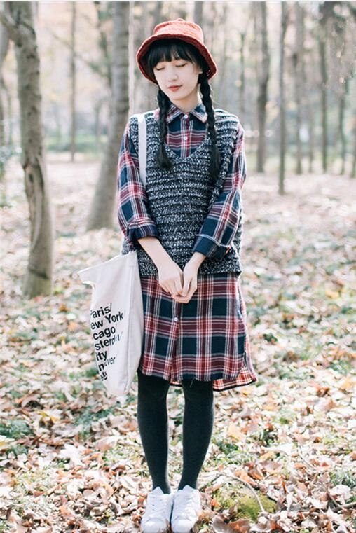 春天里的小裙子可爱妹子图片