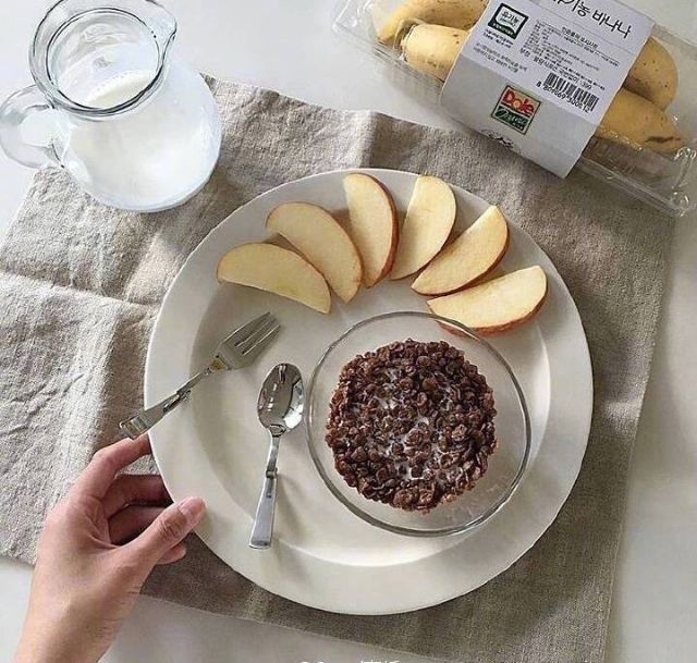 营养又健康的低脂早餐美食图片
