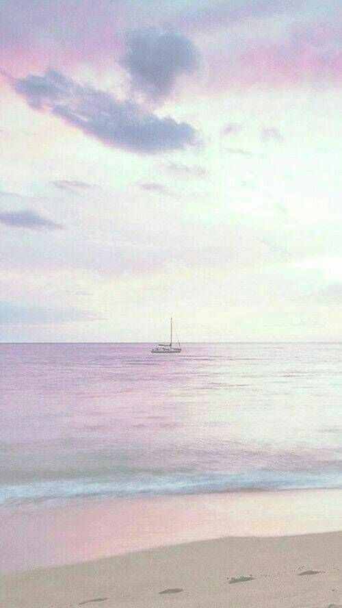 一望无垠的浩瀚蓝天唯美意境图片