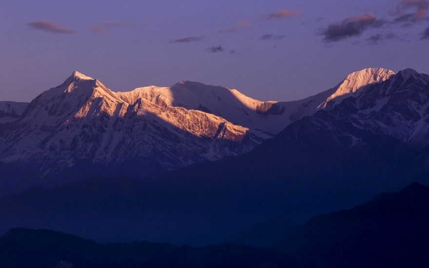 尼泊尔道拉吉里雪峰风景图片