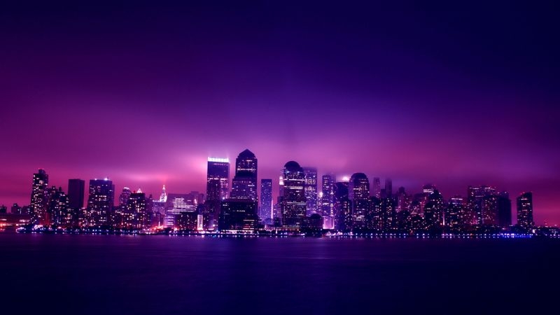 迷人紫色城市夜景图片