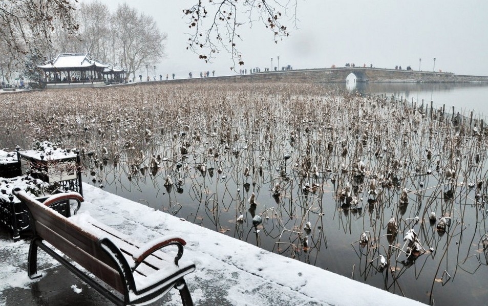 诗词里的杭州西湖断桥残雪唯美风景壁纸图片