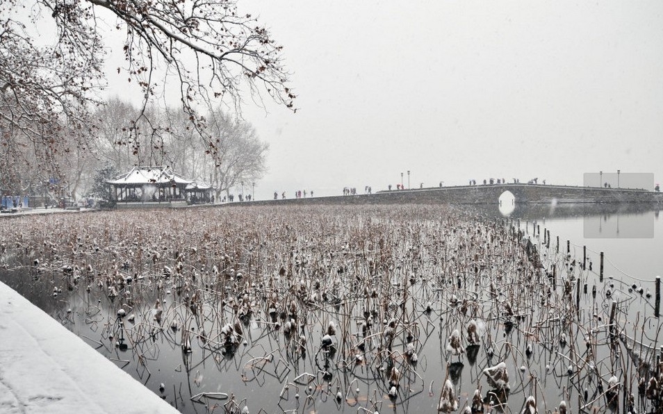 诗词里的杭州西湖断桥残雪唯美风景壁纸图片