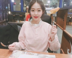 好看的小清新美女头像