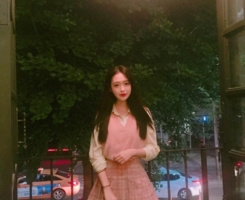 好看的小清新美女头像