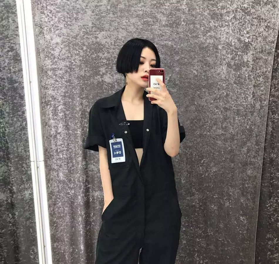 当今最流行的齐腮短发发型图片