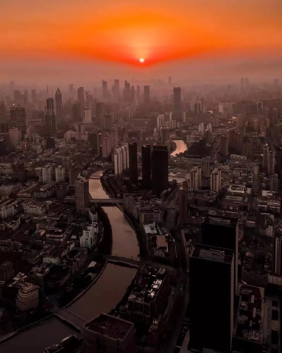 超震撼的无人机航拍风景壁纸图片