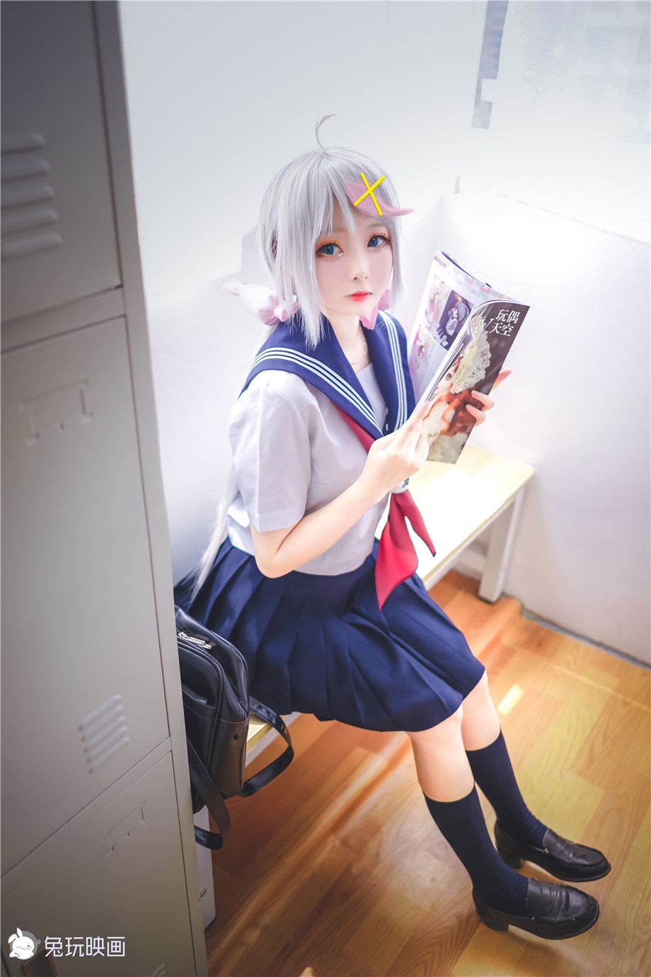 长发jk制服萌妹教室玩cos日系大胆摄影写真图片