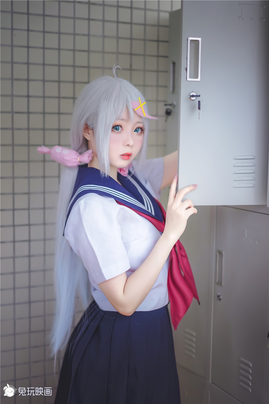 长发jk制服萌妹教室玩cos日系大胆摄影写真图片