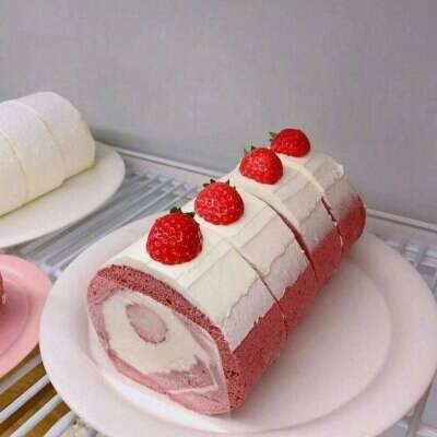 好看的高颜值网红草莓甜美蛋糕小清新滤镜的美食图片