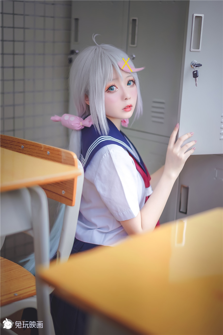 长发jk制服萌妹教室玩cos日系大胆摄影写真图片