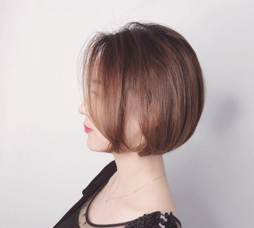 女生齐肩短发夏天流行发色ins网红微卷发型图片