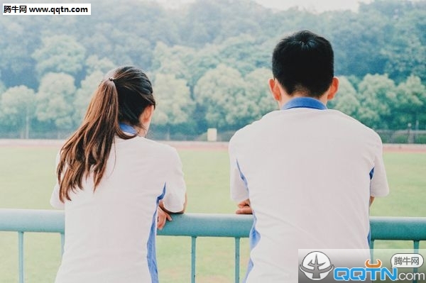 很甜很单纯的校园恋爱唯美小清新情侣头像图片