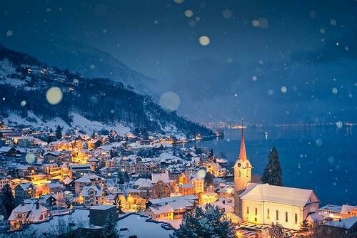 雪中的美丽城市风景小清新意境图片
