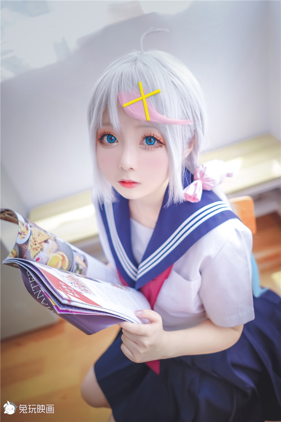 长发jk制服萌妹教室玩cos日系大胆摄影写真图片