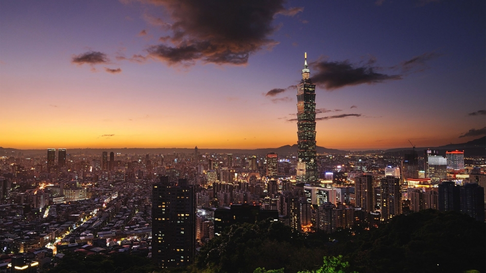 台北灯光夜景大城市高楼大厦美丽的风景电脑高清桌面壁纸图片